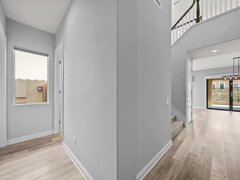 20752 Spruce Cir — Photo 4
