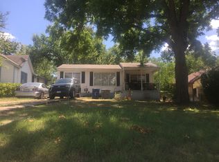 2730 W 12th St, Dallas, TX 75211