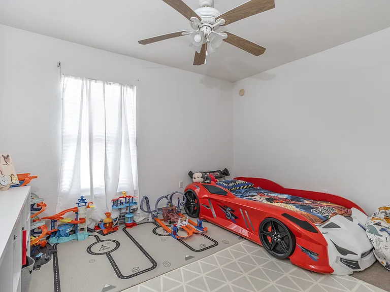 3301 Enclave Blvd — Photo 28