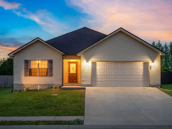 729 Tidwell Dr, Clarksville, TN 37042