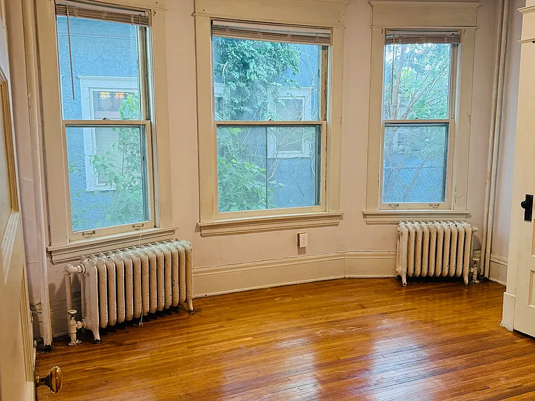1157 Hague Ave #2 — Photo 6