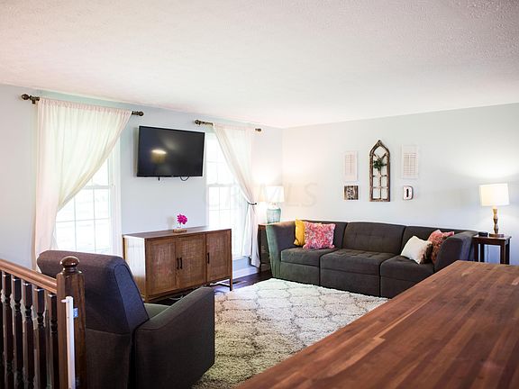 5th image of 3620 Ravens Glen Dr