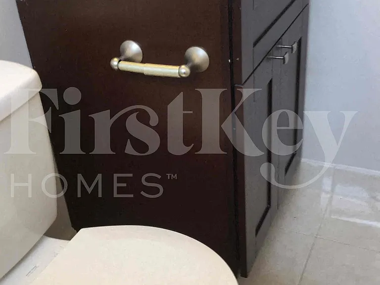6521 Roosevelt St — Photo 13