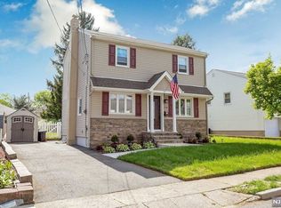 3-40 27th St, Fair Lawn, NJ 07410