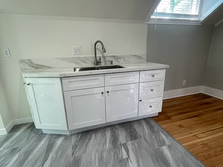 171 N Mayflower Ave — Photo 17