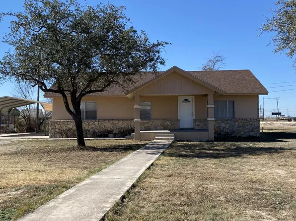 105 Floyd Ave, Del Rio, TX 78840