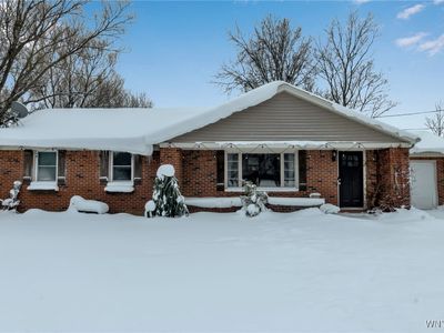 6903 Jewett Holmwood Rd, Orchard Park, NY, 14127