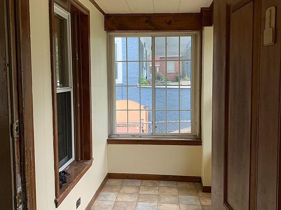 Enclosed Front Porch
