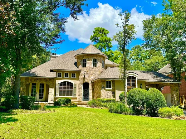 107 E Mirror Ridge Cir, Spring, TX 77382