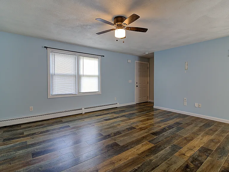 165 Laurel Ridge Ave — Photo 9