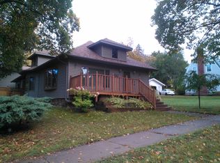 602 E G St, Iron Mountain, MI 49801