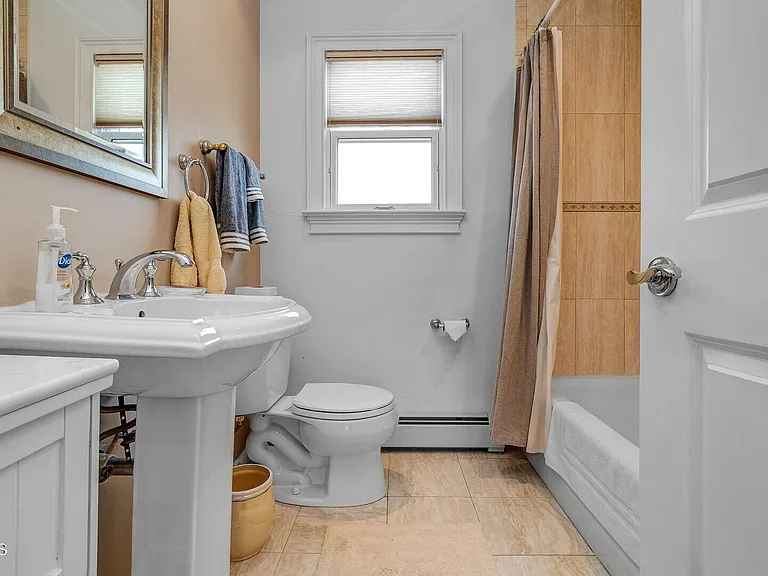 406 Ocean Ave — Photo 16