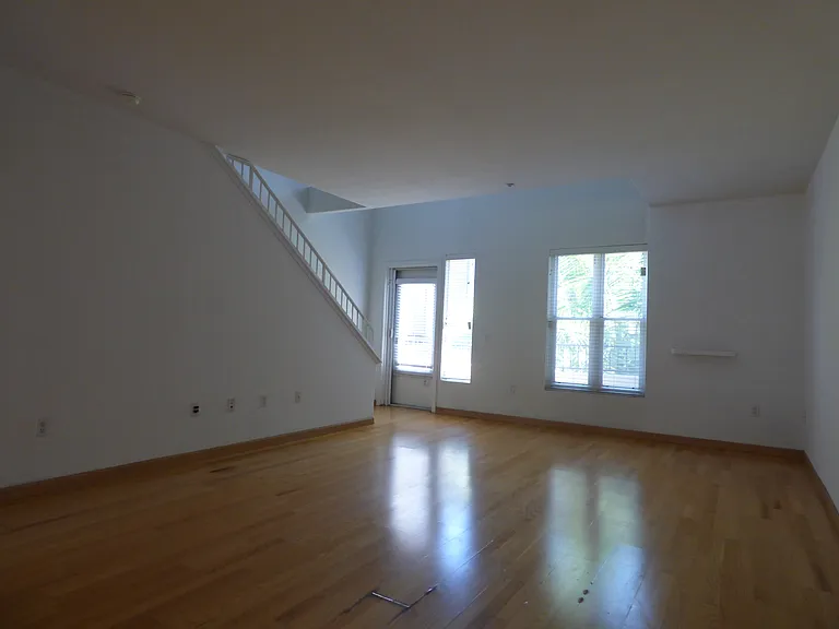 301 W G St #419 — Photo 5
