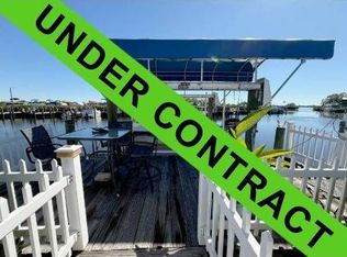 209 Denmark Dr, Ellenton, FL 34222