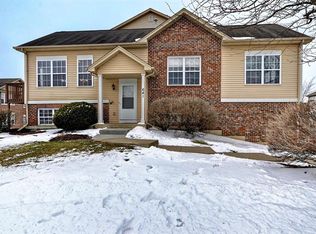 641 Willow St, Elburn, IL 60119