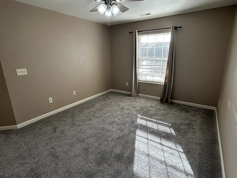 7648 Bridge Point Dr — Photo 19
