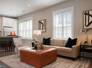 16 17th St NE #212, Washington, DC 20003