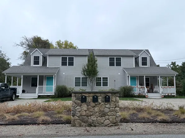80 Church St #80, Mattapoisett, MA 02739