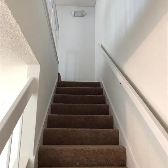 22219 1/2 Erwin St #22219 — Photo 11
