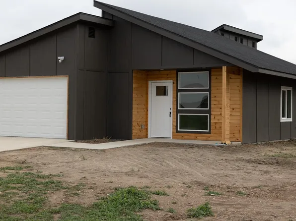 200 Matson St, Newton, KS 67114