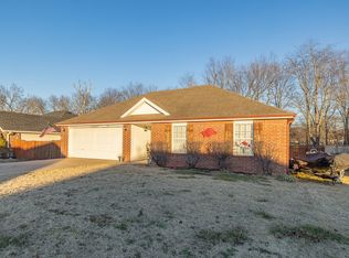 20688 Highland Dr, Springdale, AR 72764