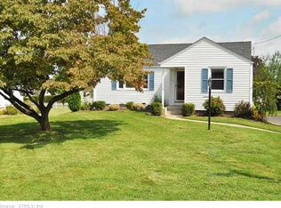 96 Waters View Dr, Wethersfield, CT 06109