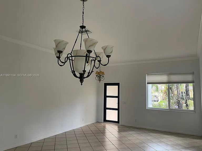 1137 Croton Ct — Photo 10