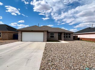 204 Sombrero Rd, Clovis, NM 88101