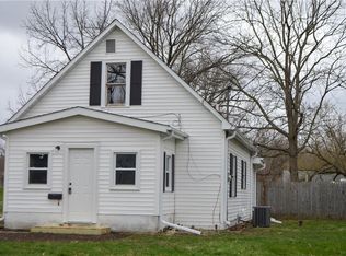 821 E Dunham Ave, Des Moines, IA 50315
