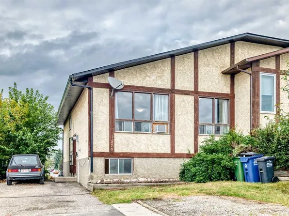 270 S Glenpatrick Dr, Cochrane, AB T4C 1G6