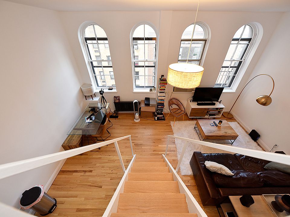 1st image of 160 W 16th St APT 6f