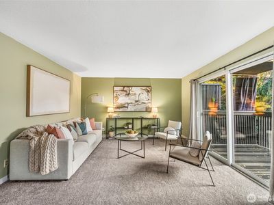 1425 S Puget Drive #G3, Renton, WA, 98055