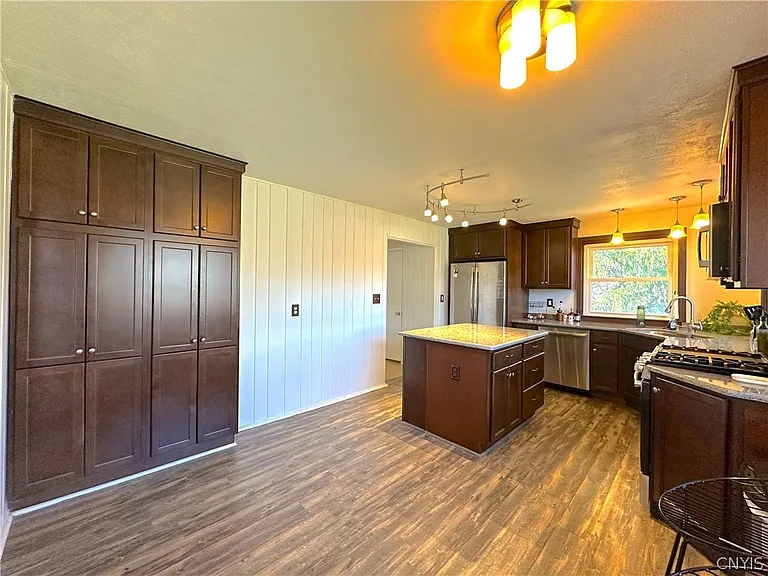 4055 Bristol Rd — Photo 21