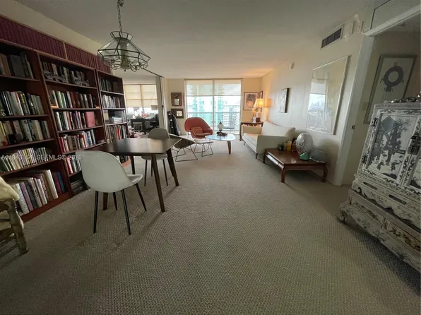 6039 Collins Ave APT 1232, Miami Beach, FL 33140