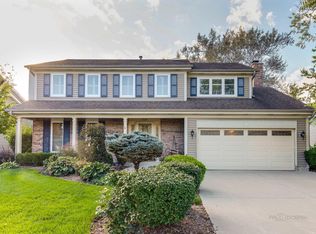 329 Bingham Cir, Mundelein, IL 60060