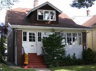 1044 Hayes Ave, Oak Park, IL 60302