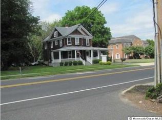 31 Main St, Holmdel, NJ 07733