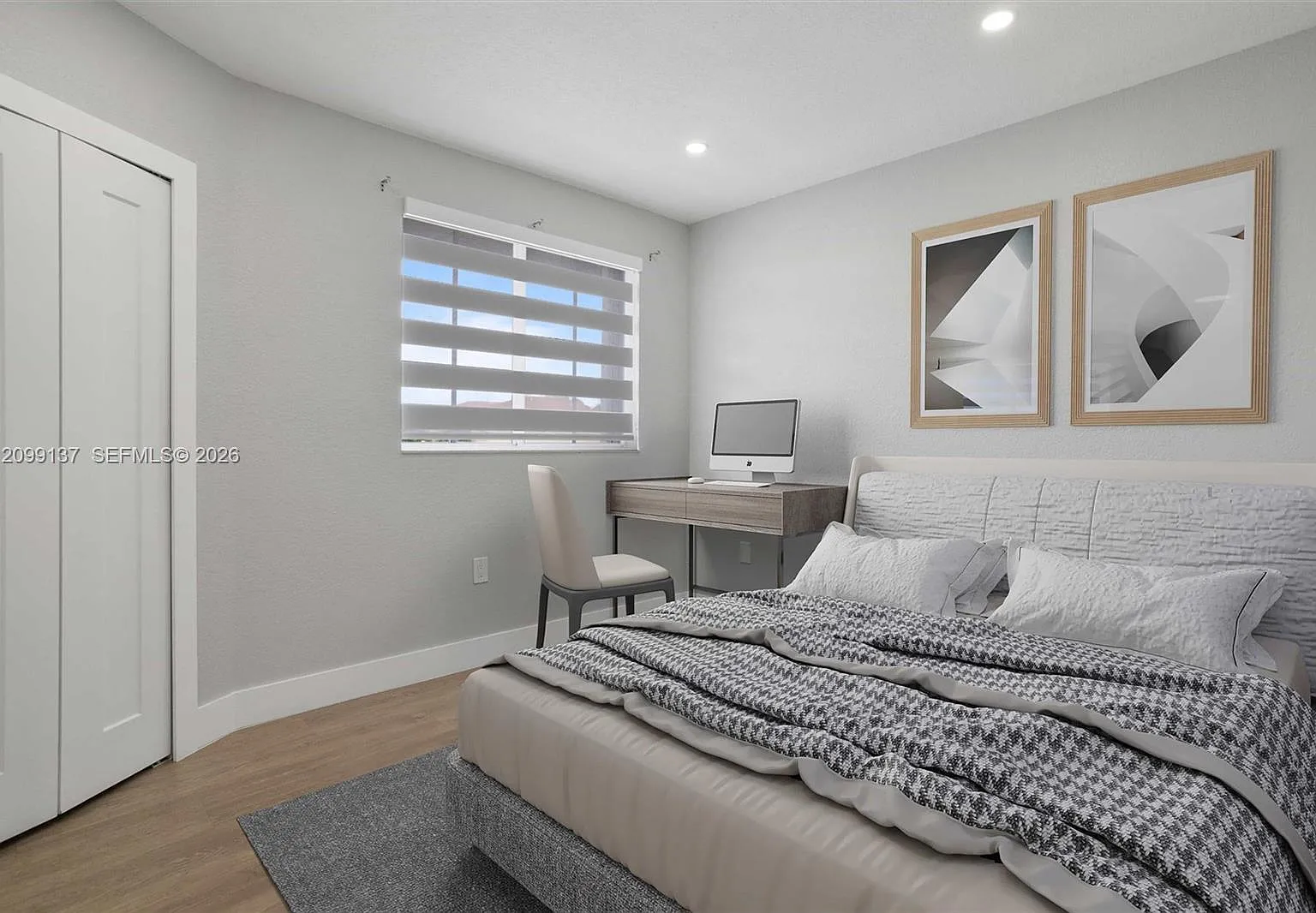 Coral Villas West Condo — Photo 4