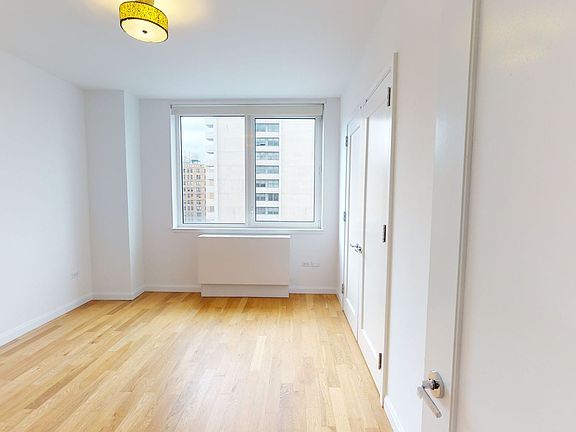 4th image of 775 Columbus Ave APT 12A