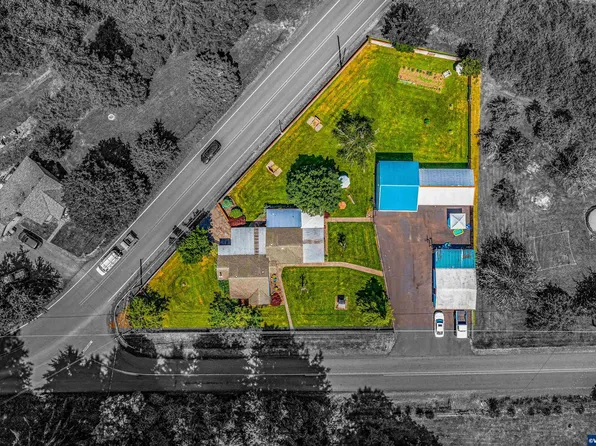 28429 Liberty Rd, Sweet Home, OR 97386