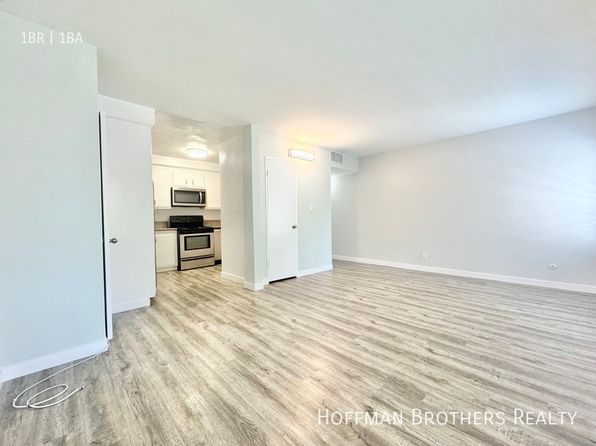 415 N Oakhurst Dr APT 107