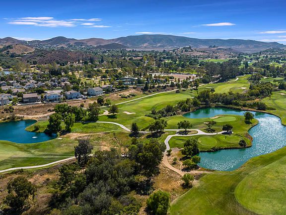 2nd image of 310 Country Club Dr Unit C