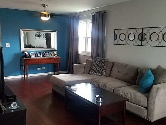 2nd image of 401 Park St APT 2