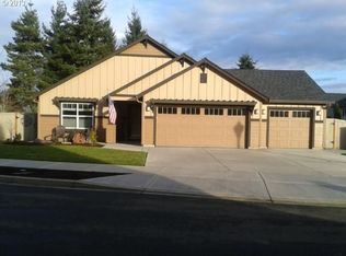 9823 NE 157th Ave, Vancouver, WA 98682