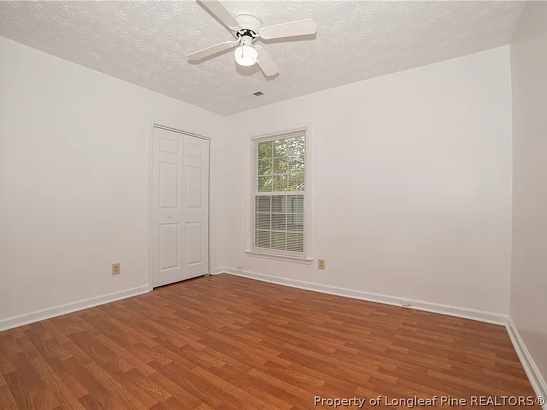 6440 Brookshire St — Photo 32
