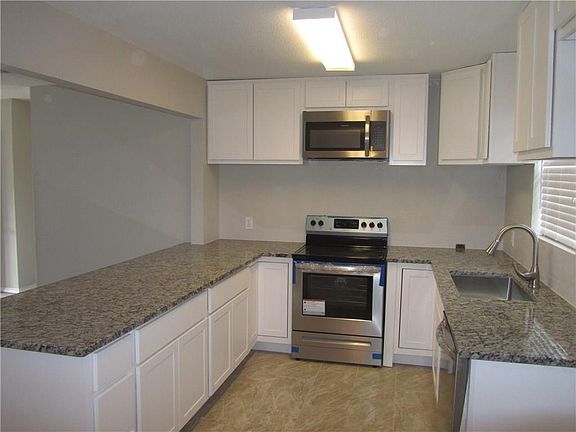 4th image of 3616 N Cummings Dr