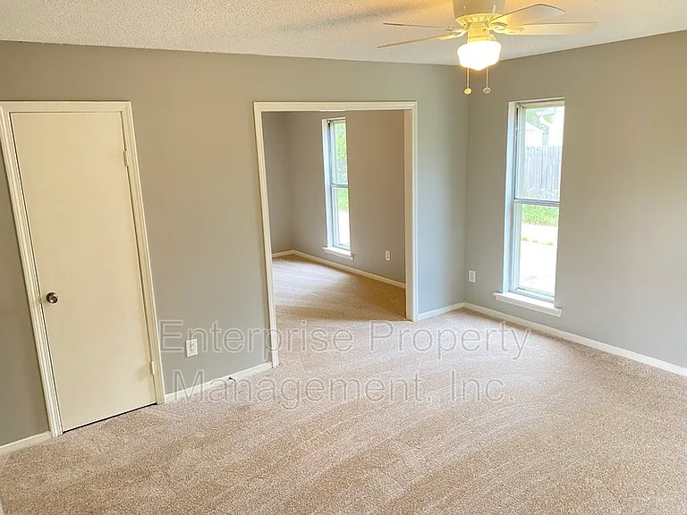 3681 Barberry St — Photo 4
