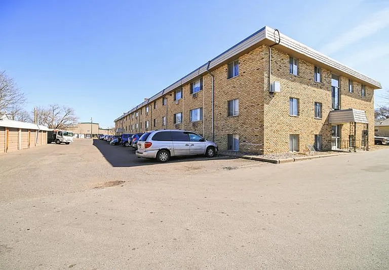 Mechanic Avenue Apartments — Photo 5