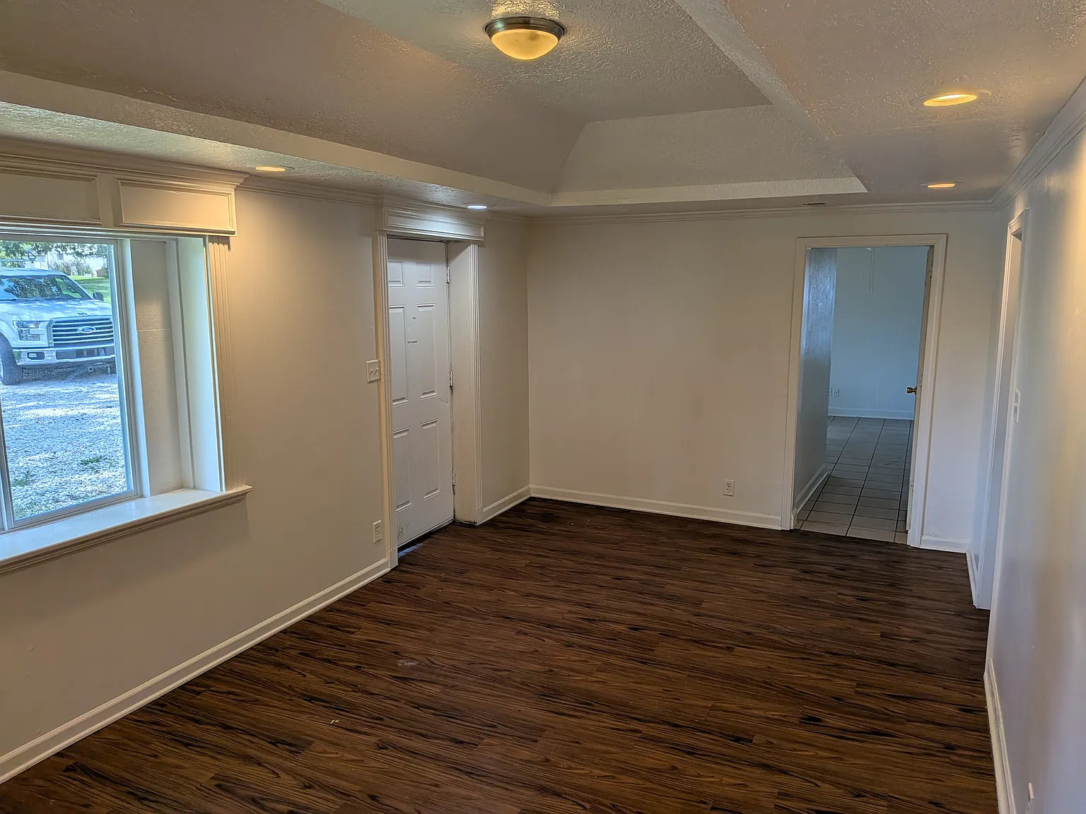 3 bed, 1296 sqft, $1,395 — Photo 2