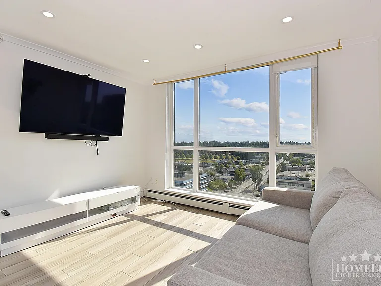 10777 University Dr #2002 — Photo 4